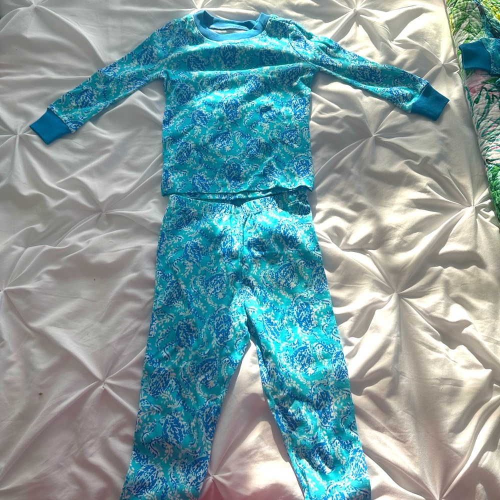 Lilly Pulitzer exclusively for Pottery Barn Kids Turtley Awesome Organic PJ set